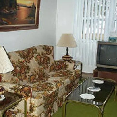 Johnstown Motel Room photo